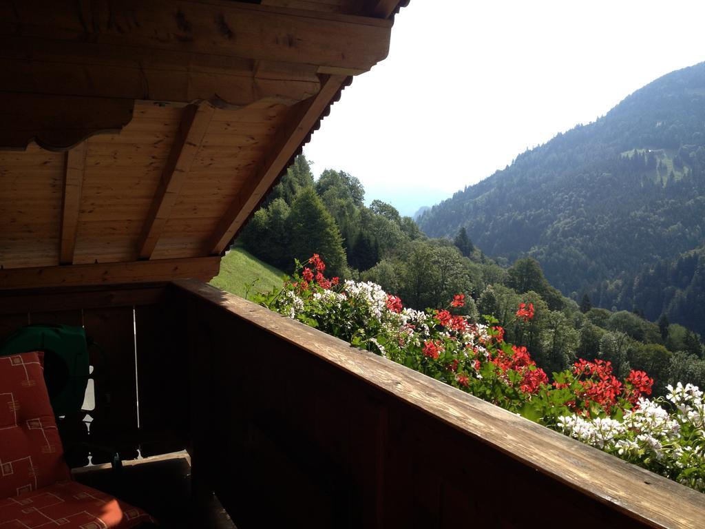 Berggasthof Hintergfoell ウンケン 部屋 写真